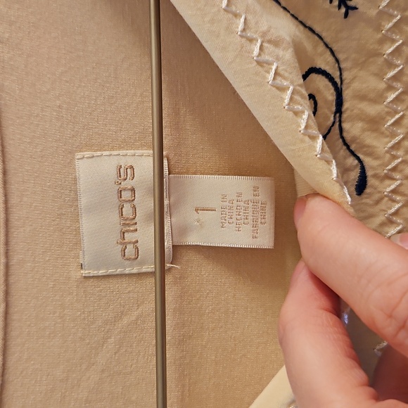 Chico’s Embroidered Tan Tiered Caftan Blouse, M/L, Boho, Floral, Festival - Picture 3 of 10